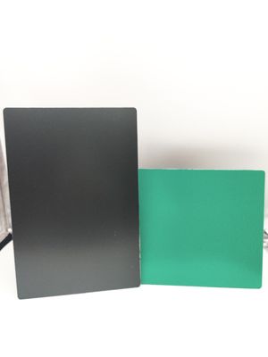 DHPE enduisant la feuille extérieure ACP a anodisé le conseil de plastique en aluminium de revêtement