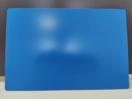 Hochglänzende PE-Aluminium-Verbundplatte 0,12 mm Aluminium 2,0 mm Dicke für Büroverschnitte