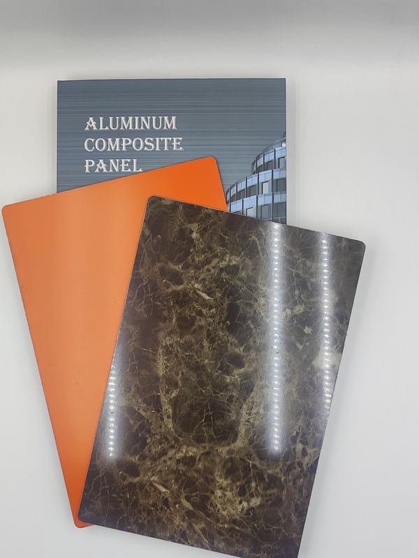 Infissi anti-incendio ACP Plafond 4,0 mm Spesso PE Rivestito Standard 4x8ft Per Spazi Commerciali