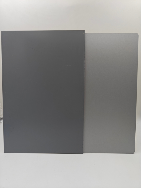 Ognioodporne płyty ACP o grubości 4,0 mm z warstwą aluminium 0,3 mm, powlekane PVDF do użytku na elewacjach zewnętrznych