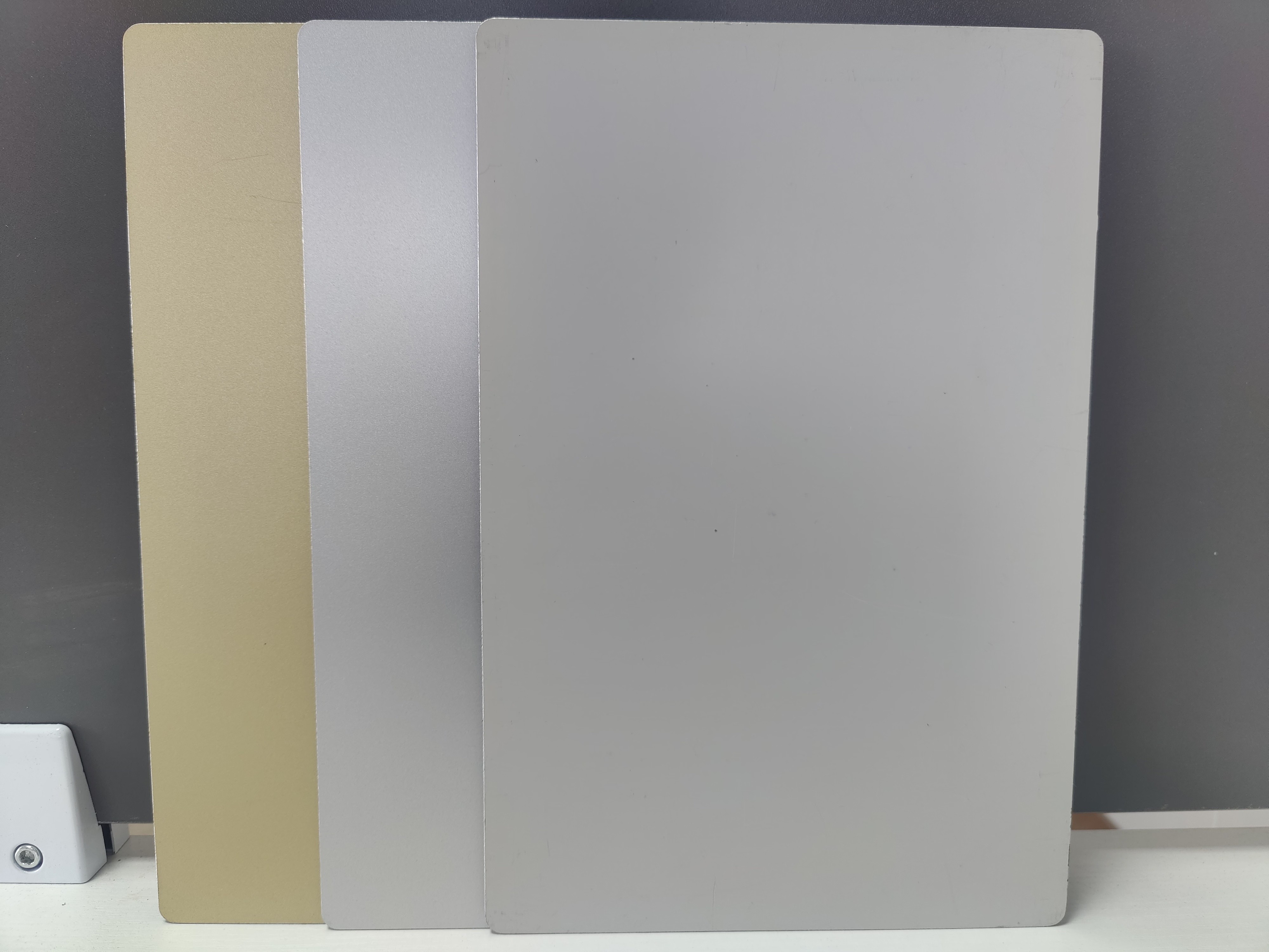 PVDF ACP Sheets With Mirror Finish 5.0mm Thickness 0.3mm Aluminum Layer Custom Size For Office Ceilings