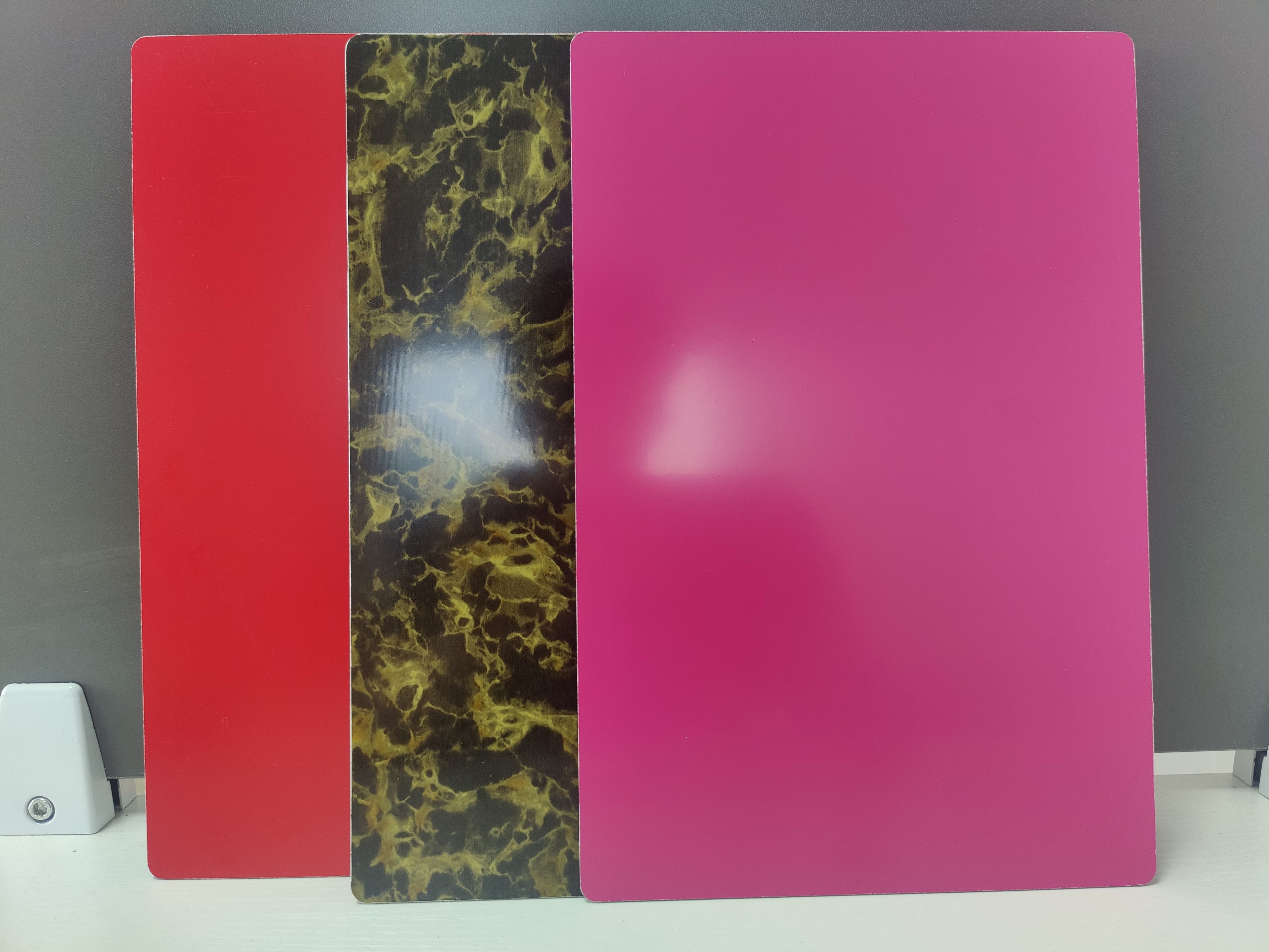 PVDF ACP Sheets For Retail Kiosk Panels 2.0mm Thickness Wood Grain Surface 1220mm * 2440mm Size
